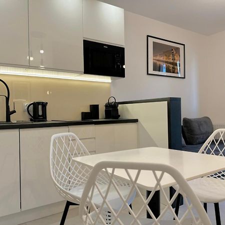 Apartamenty Aura 40 Q4Apartments Гданск Екстериор снимка