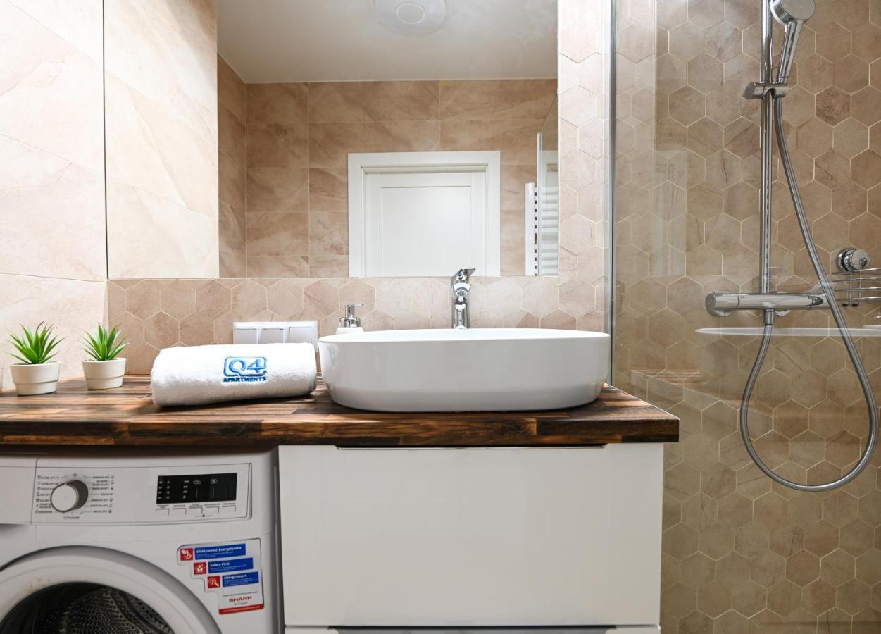 Apartamenty Aura 40 Q4Apartments Гданск Екстериор снимка
